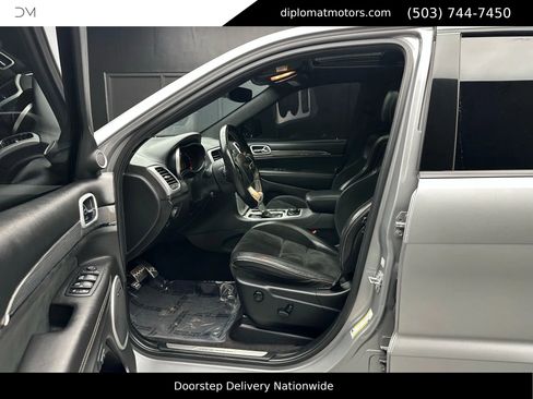 Used 2018 Jeep Grand Cherokee Trackhawk image 18