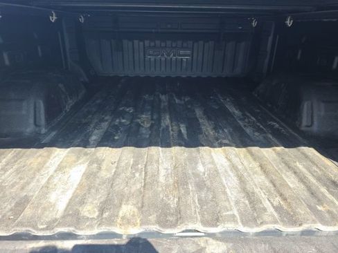 Used 2021 GMC Sierra 1500 SLE w/ X31 Off-Road Package AWD/4WD image 7