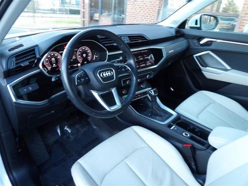 Used 2021 Audi Q3 2.0T Premium Plus w/ Premium Plus Package image 13