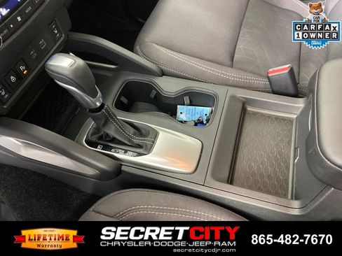 Used 2025 Nissan Frontier SV w/ SV Convenience Package AWD/4WD image 23