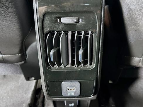 Used 2022 Jeep Compass Latitude image 24