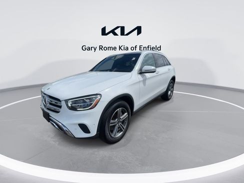 Used 2021 Mercedes-Benz GLC 300 4MATIC image 4
