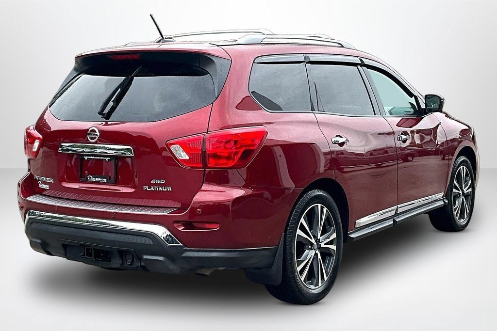 Used 2018 Nissan Pathfinder Platinum AWD/4WD image 5