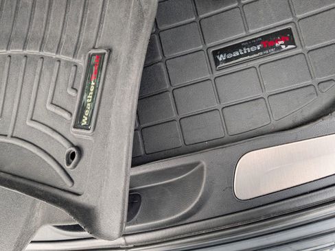 Used 2015 Jeep Grand Cherokee Overland image 29