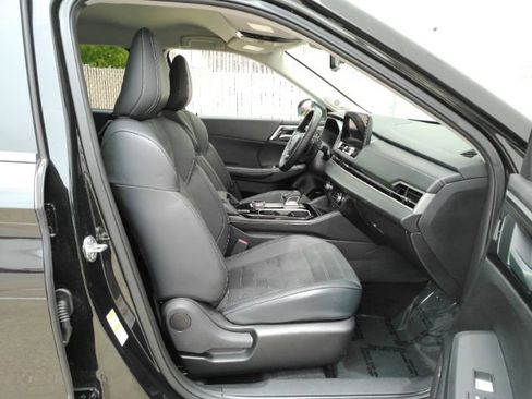 Used 2025 Mitsubishi Outlander SE FWD image 21