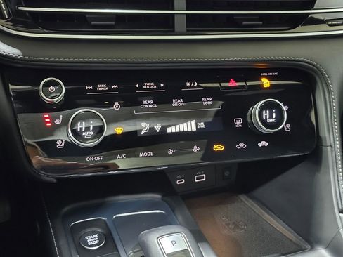 Certified 2024 INFINITI QX60 Autograph w/ Cargo Package image 14