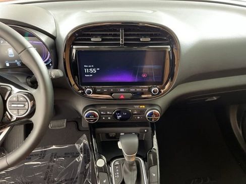 New 2025 Kia Soul EX image 25