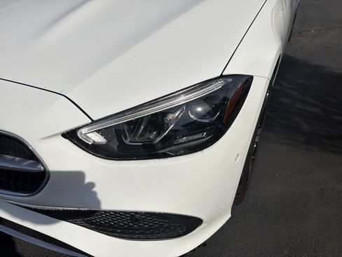 Used 2025 Mercedes-Benz C 300 Sedan image 5