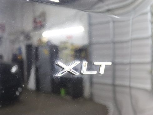 Used 2024 Ford Transit 350 XLT RWD image 10