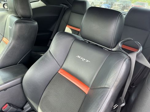 Used 2008 Dodge Challenger SRT8 RWD image 11