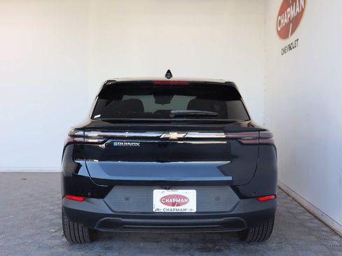 Used 2025 Chevrolet Equinox EV LT w/ Comfort Package FWD image 6