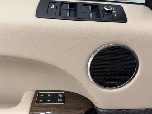 Used 2017 Land Rover Range Rover Sport Supercharged image 28