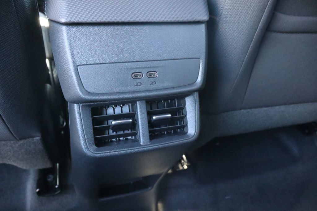 New 2027 Chevrolet Equinox LT FWD image 20
