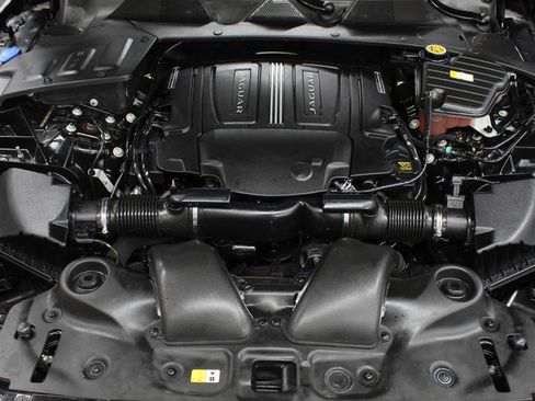 Used 2016 Jaguar XJ L Portfolio image 21