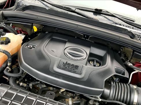 Certified 2021 Jeep Grand Cherokee L Overland w/ Luxury Tech Group IV image 31