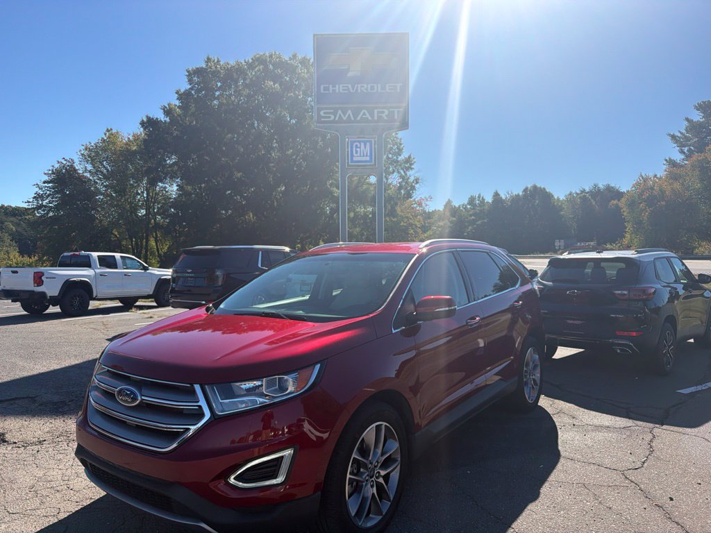 Used 2017 Ford Edge Titanium w/ Technology Package FWD image 1