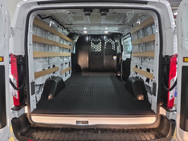 Used 2025 Ford Transit 250 Low Roof w/ Exterior Upgrade Package RWD image 4