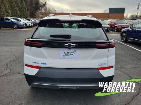 Used 2023 Chevrolet Bolt EUV LT image 6