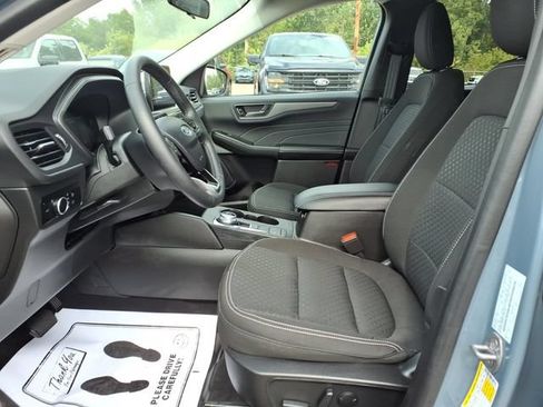 Certified 2023 Ford Escape Active AWD/4WD image 12