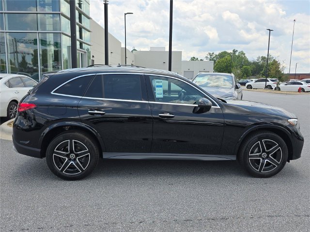 New 2026 Mercedes-Benz GLC 300 4MATIC image 2