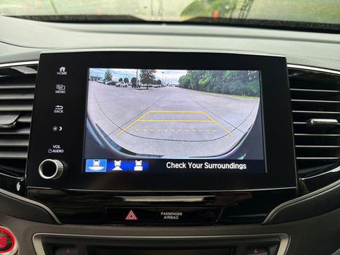 Used 2023 Honda Ridgeline Sport image 23