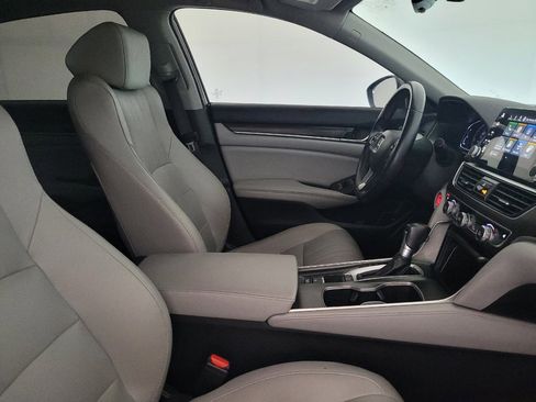 Used 2020 Honda Accord EX-L image 21