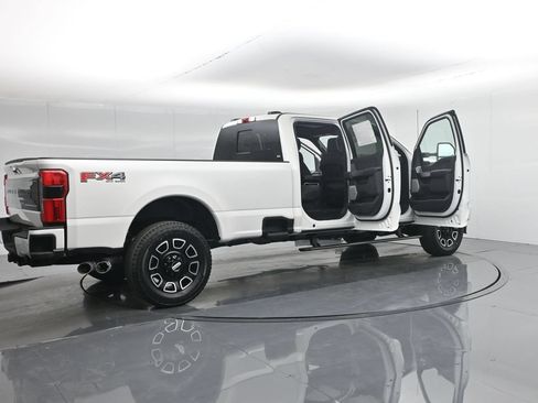 New 2026 Ford F350 Platinum w/ Tremor Off-Road Package AWD/4WD image 5