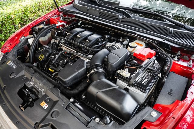 Used 2017 Ford Taurus SEL FWD image 64