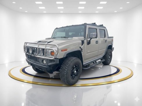 Used 2005 HUMMER H2 SUT w/ Preferred Equipment Group image 1