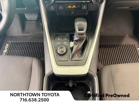Used 2023 Toyota RAV4 SE w/ Weather & Moonroof Package AWD/4WD image 31