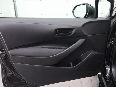 Used 2024 Toyota Corolla LE FWD image 35