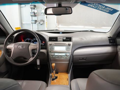 Used 2007 Toyota Camry V6 FWD image 18