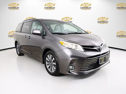 Used 2020 Toyota Sienna XLE w/ XLE Navigation Package
