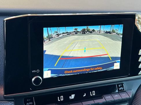 Used 2025 Toyota Camry SE FWD image 20