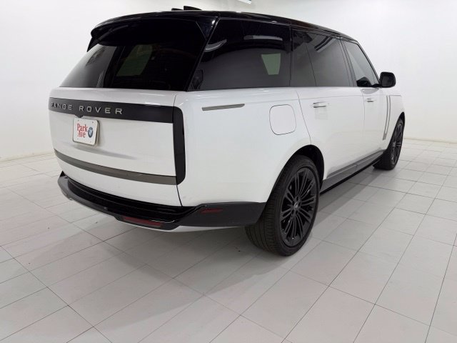 Used 2024 Land Rover Range Rover Long Wheelbase Autobiography AWD/4WD image 5