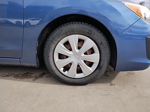 Used 2013 Subaru Impreza 2.0i image 14