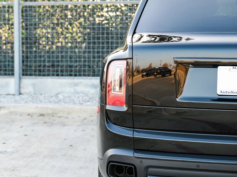 Used 2021 Rolls-Royce Cullinan image 52