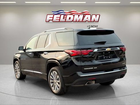 Used 2023 Chevrolet Traverse Premier AWD/4WD image 3