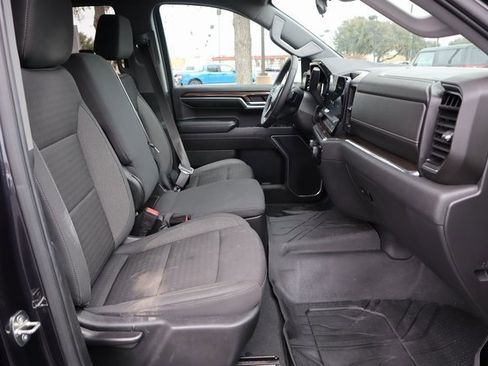 Used 2022 Chevrolet Silverado 1500 RST image 23