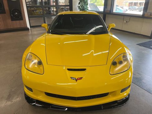 Used 2011 Chevrolet Corvette Grand Sport w/ Preferred Equipment Group RWD image 23