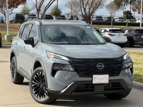 New 2026 Nissan Rogue SV image 2