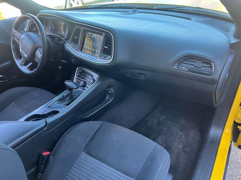 Used 2018 Dodge Challenger R/T Scat Pack w/ Driver Convenience Group image 13