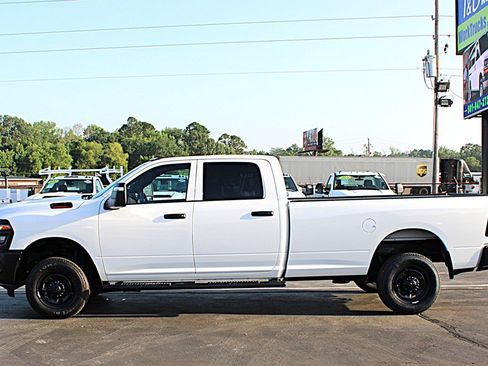Used 2026 RAM 2500 Tradesman AWD/4WD image 6