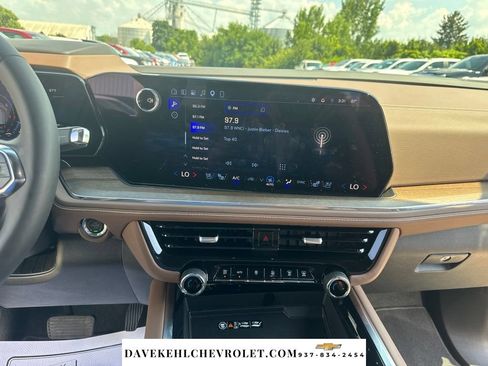 Used 2026 Chevrolet Tahoe High Country w/ Sun And Tow Package AWD/4WD image 77
