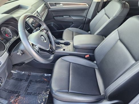 Used 2019 Volkswagen Atlas SE image 12