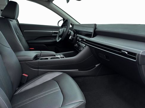 New 2026 Hyundai Sonata Limited FWD image 15
