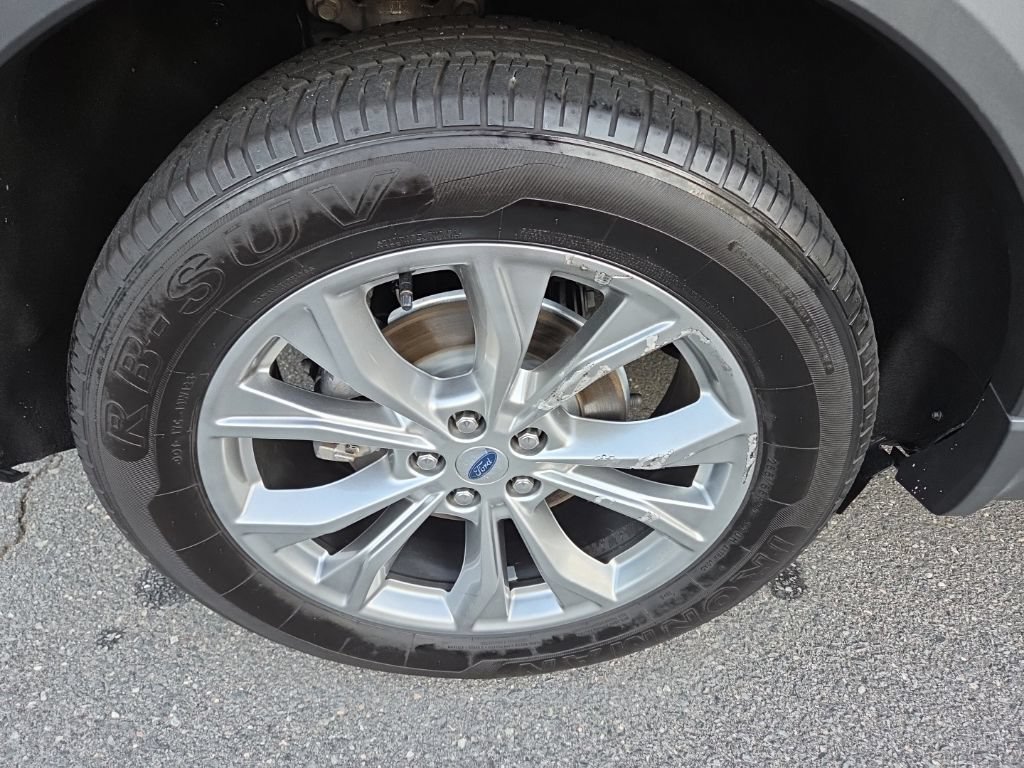 Used 2024 Ford Explorer Limited RWD image 48