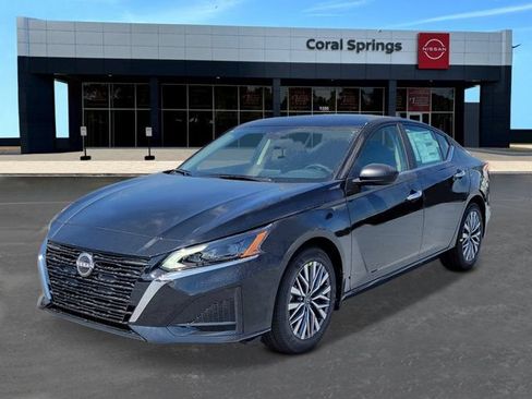 New 2026 Nissan Altima 2.5 SV FWD image 1