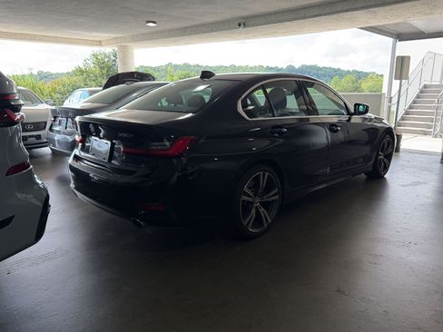 Used 2021 BMW 330i Sedan w/ Convenience Package (ZC2) RWD image 8