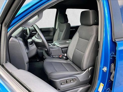 Certified 2023 Chevrolet Silverado 1500 Custom image 27